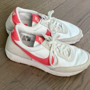 Nike Women's White and Pink Sneakers